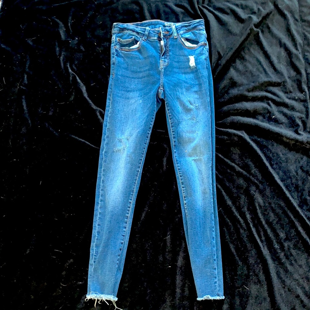 blue skinny jeans